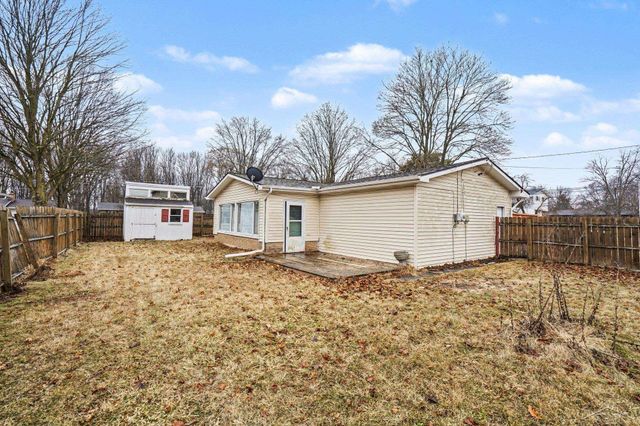 3920 S Hartford Drive, Saginaw, MI 48603