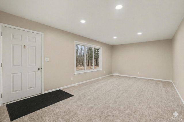 3920 S Hartford Drive, Saginaw, MI 48603