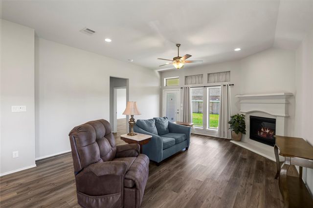 20006 Wild Horse Hollow Lane, Tomball, TX 77377