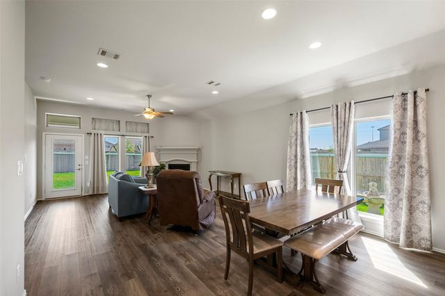 20006 Wild Horse Hollow Lane, Tomball, TX 77377