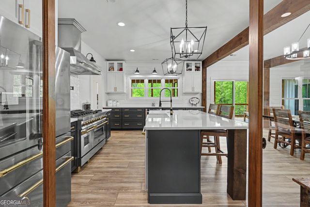 1424 Ridge Pointe Way, Blairsville, GA 30512