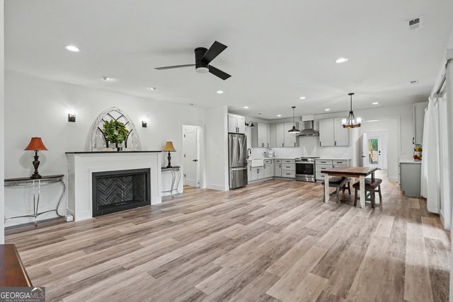 1424 Ridge Pointe Way, Blairsville, GA 30512