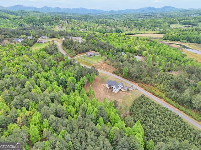 1424 Ridge Pointe Way, Blairsville, GA 30512