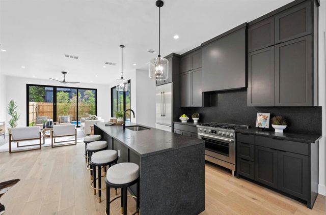 2008 Gathright CV A, Austin, TX 78704