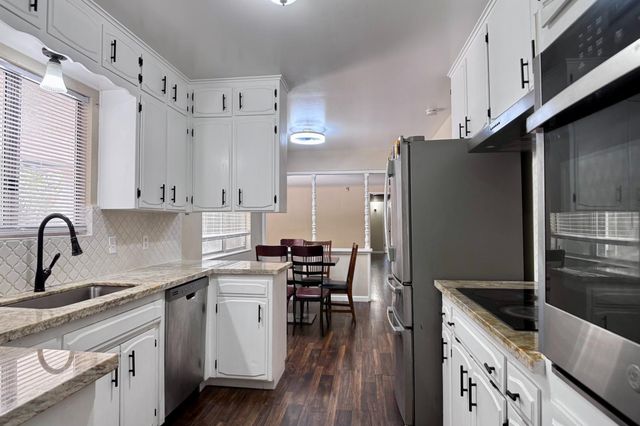 719 E Minarets Avenue, Fresno, CA 93720