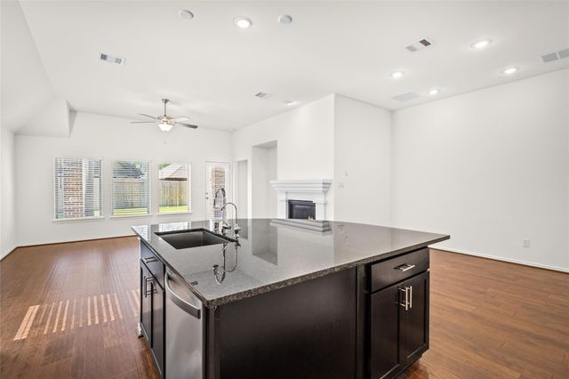 7480 Caprock Canyon Lane, Porter, TX 77365