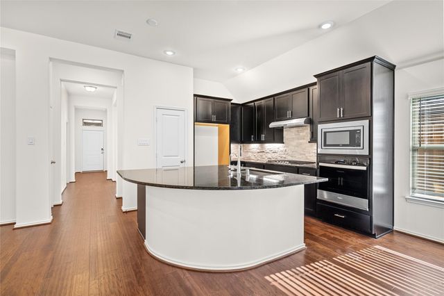 7480 Caprock Canyon Lane, Porter, TX 77365