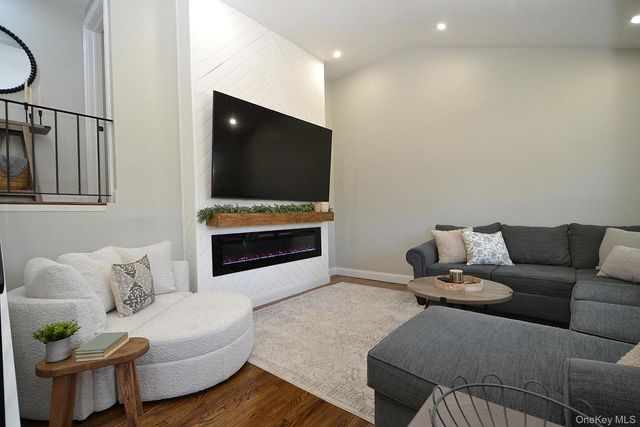 3117 Newport Avenue, Medford, NY 11763