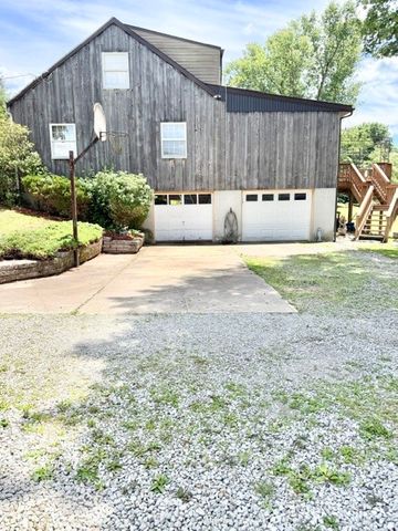 4738 Mill Stream Court, Murrysville, PA 15668