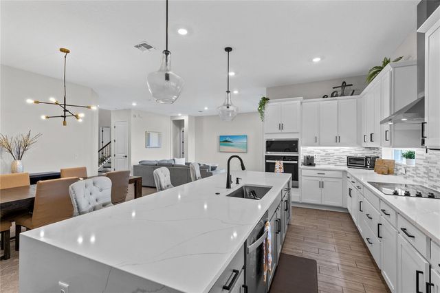 13439 MCMILLAN DRIVE, Orlando, FL 32827