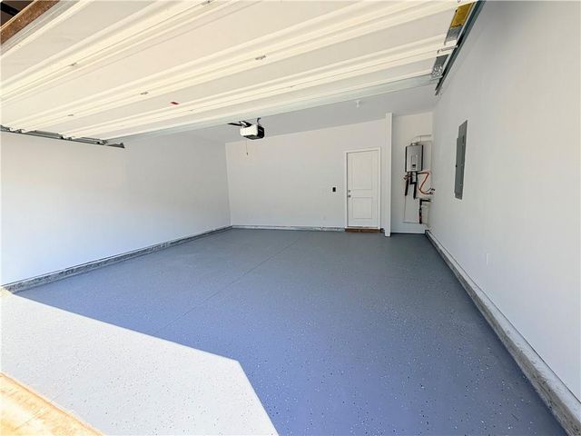 3946 Kingfisher Drive, Atlanta, GA 30349