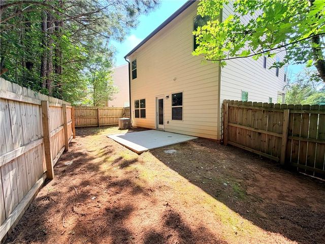 3946 Kingfisher Drive, Atlanta, GA 30349