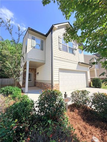 3946 Kingfisher Drive, Atlanta, GA 30349