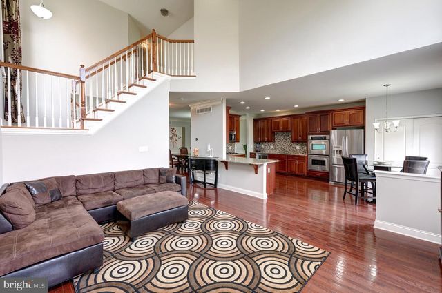 2604 ROCKLEDGE CT, Chester Springs, PA 19425