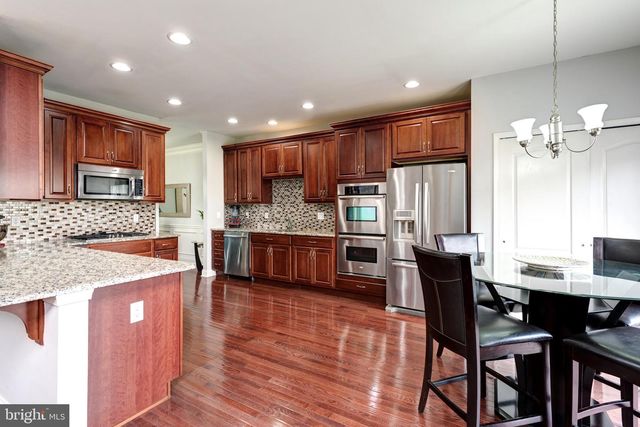 2604 ROCKLEDGE CT, Chester Springs, PA 19425