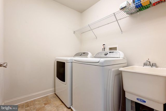 2604 ROCKLEDGE CT, Chester Springs, PA 19425