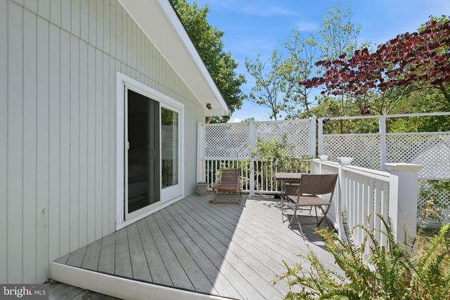 11610 KAREN DR, Potomac, MD 20854
