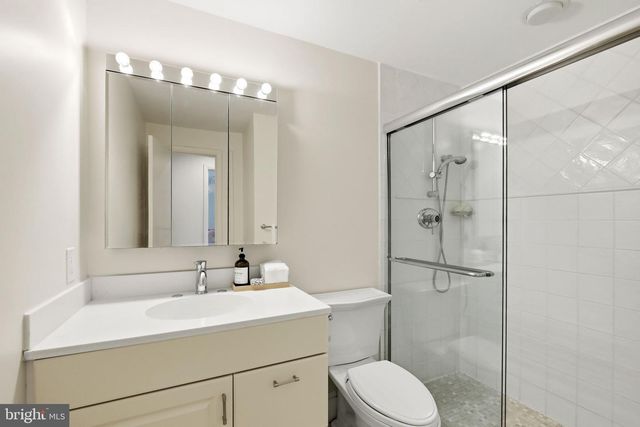 11610 KAREN DR, Potomac, MD 20854