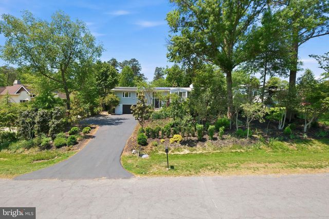 11610 KAREN DR, Potomac, MD 20854