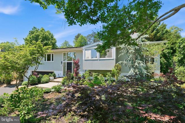 11610 KAREN DR, Potomac, MD 20854