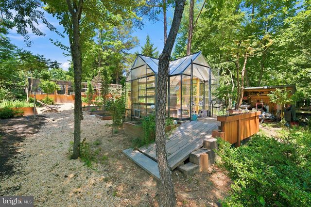 11610 KAREN DR, Potomac, MD 20854