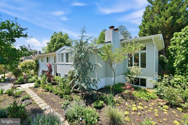 11610 KAREN DR, Potomac, MD 20854