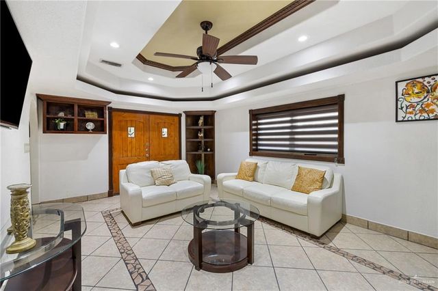 2306 Flores Drive, Mission, TX 78574