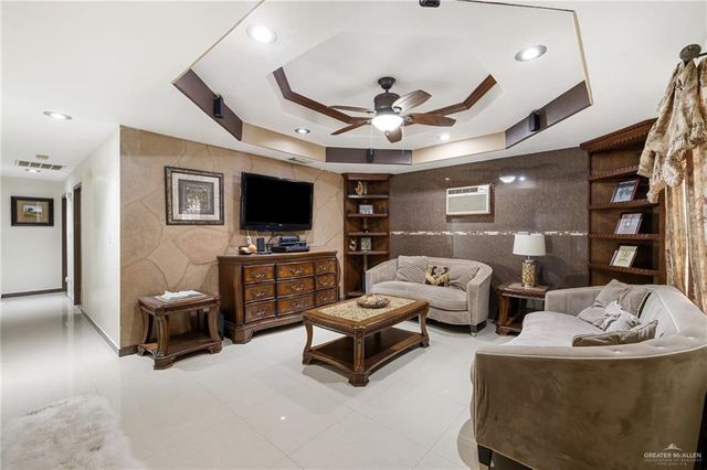 2306 Flores Drive, Mission, TX 78574