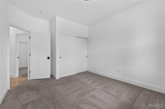 220 Knob Creek Court, Lake St Louis, MO 63367