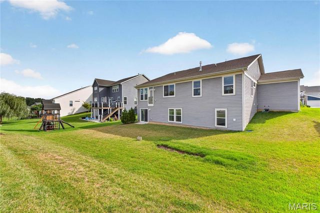 220 Knob Creek Court, Lake St Louis, MO 63367