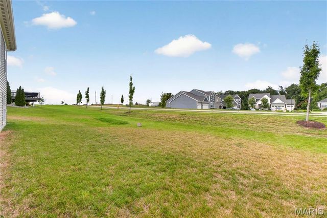 220 Knob Creek Court, Lake St Louis, MO 63367