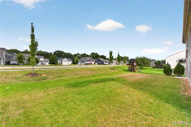 220 Knob Creek Court, Lake St Louis, MO 63367