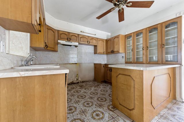 225 Plymouth Road, West Palm Beach, FL 33405