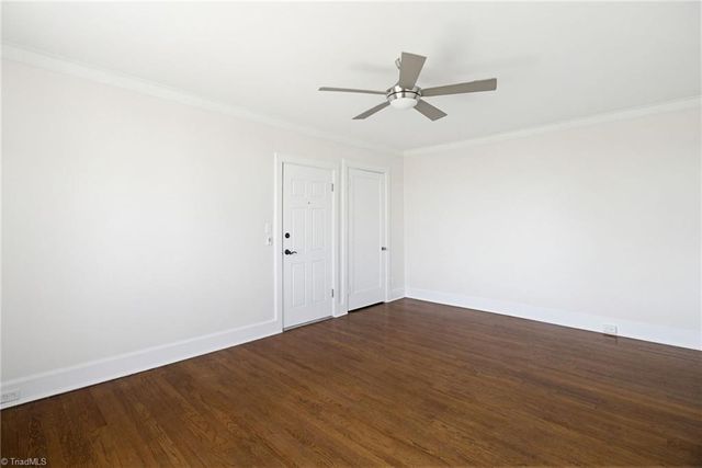 1013 N Elm Street A6, Greensboro, NC 27401