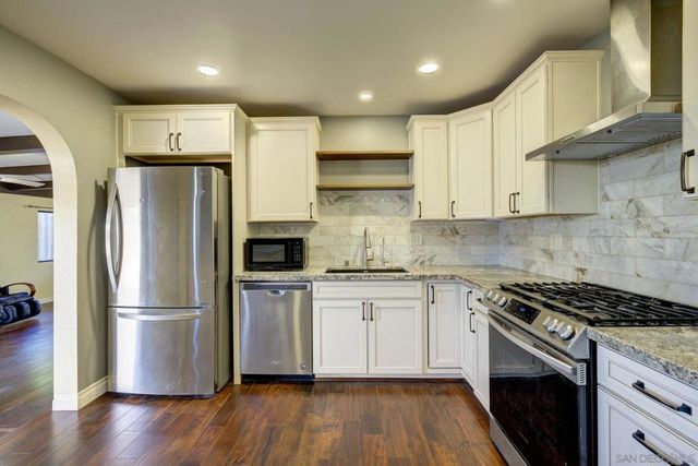 12780 Jackson Hill Way, El Cajon, CA 92021