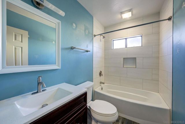 12780 Jackson Hill Way, El Cajon, CA 92021