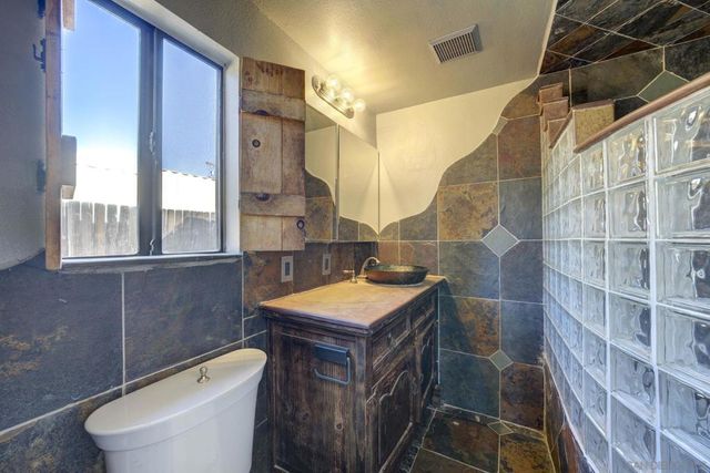 12780 Jackson Hill Way, El Cajon, CA 92021