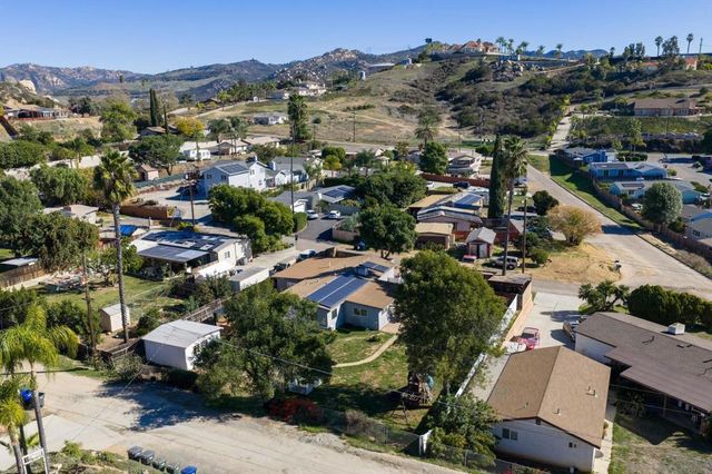 12780 Jackson Hill Way, El Cajon, CA 92021