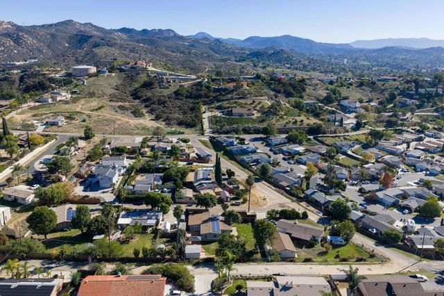 12780 Jackson Hill Way, El Cajon, CA 92021