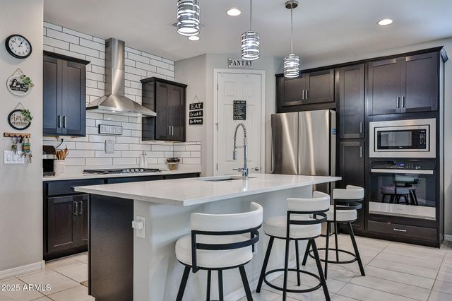 17609 W MEDLOCK Drive, Litchfield Park, AZ 85340