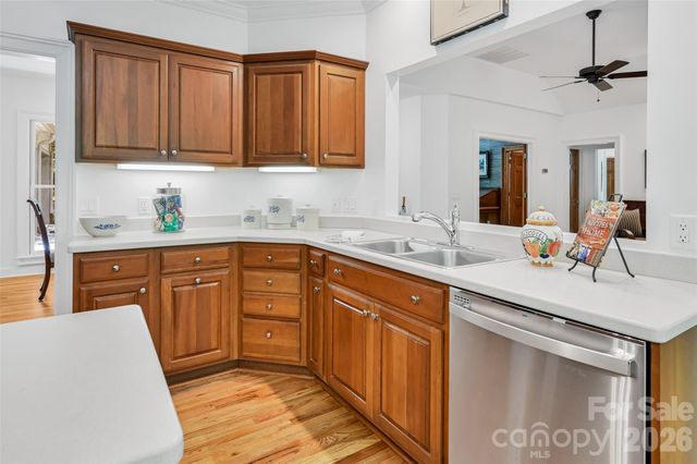109 Chattooga Run, Hendersonville, NC 28739