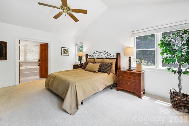 109 Chattooga Run, Hendersonville, NC 28739