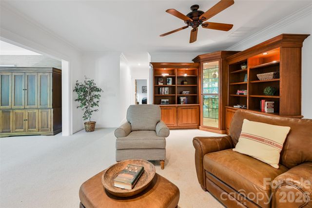 109 Chattooga Run, Hendersonville, NC 28739