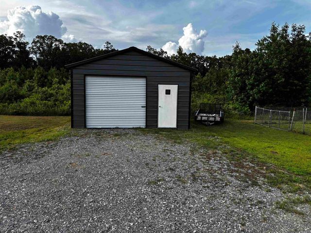 6595 Goodfellow Road, Star City, AR 71667