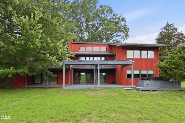 10621 Rougemont Road, Bahama, NC 27503