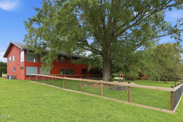 10621 Rougemont Road, Bahama, NC 27503