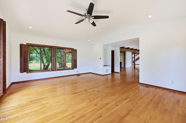 10621 Rougemont Road, Bahama, NC 27503