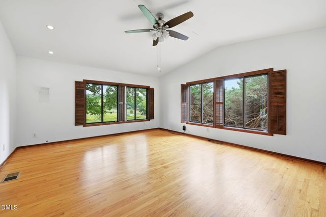 10621 Rougemont Road, Bahama, NC 27503