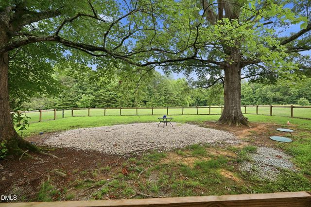 10621 Rougemont Road, Bahama, NC 27503