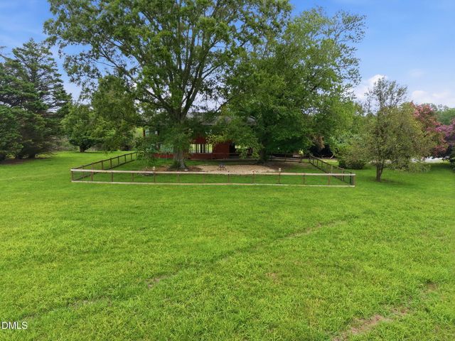 10621 Rougemont Road, Bahama, NC 27503